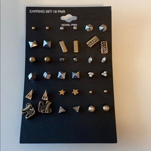 18 Count Target Earring Set